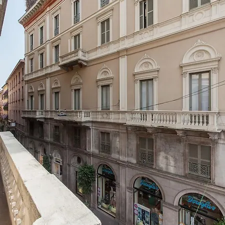 Apartman Della Spiga Milánó
