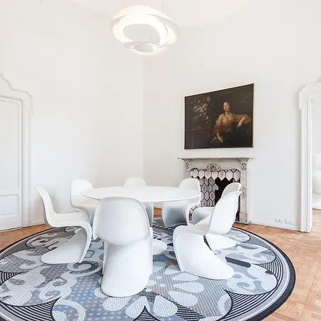 Della Spiga Apartman
